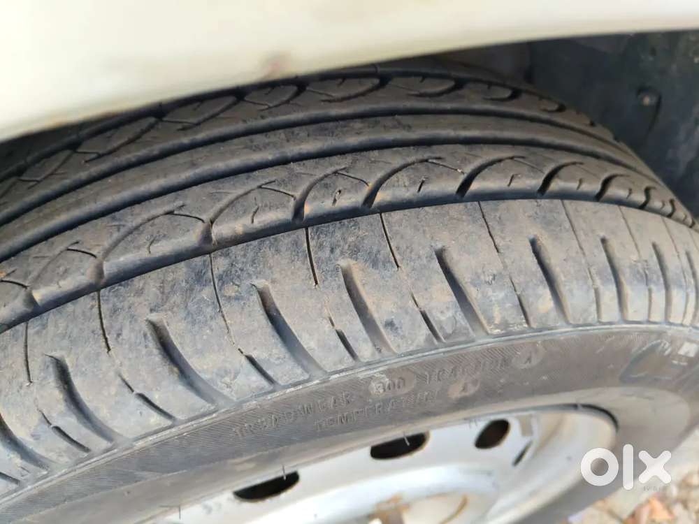 Top Notch Condition Tyre-80 %