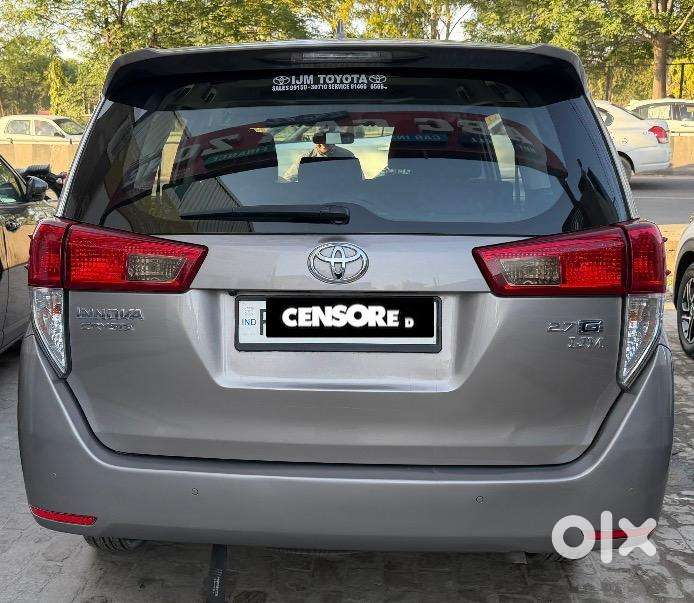 Toyota Innova Crysta 2022