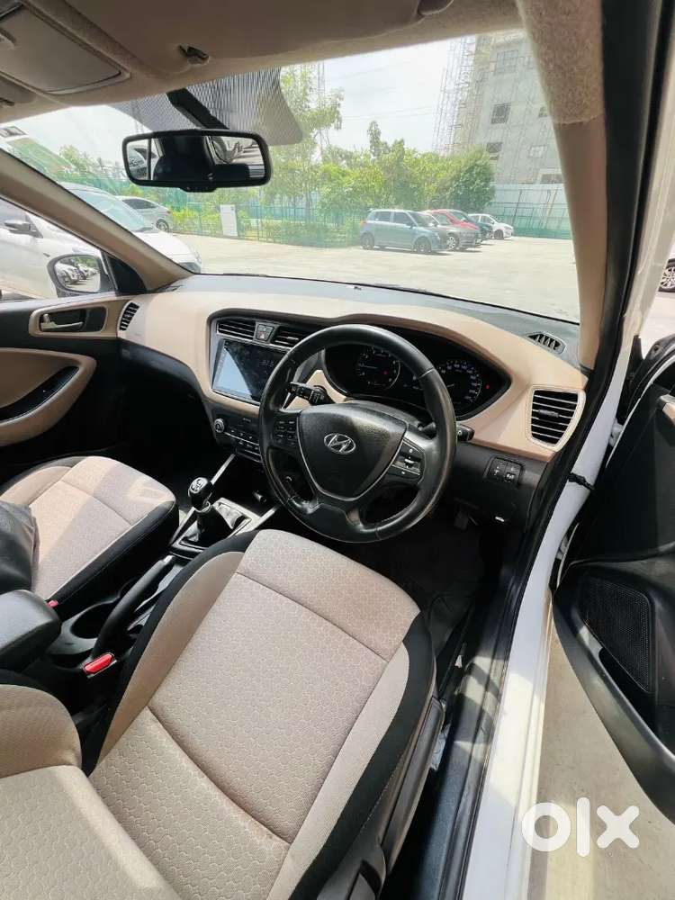 Hyundai Elite I20 2015 Petrol 57000 Km Driven