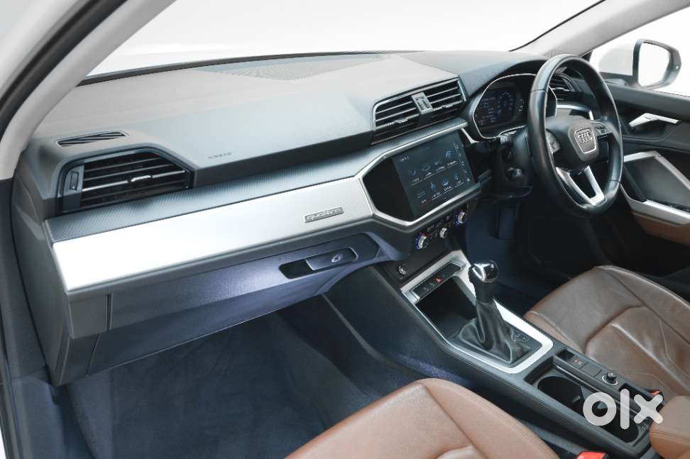 Audi Q3 40 Tfsi Premium Plus, 2023, Petrol