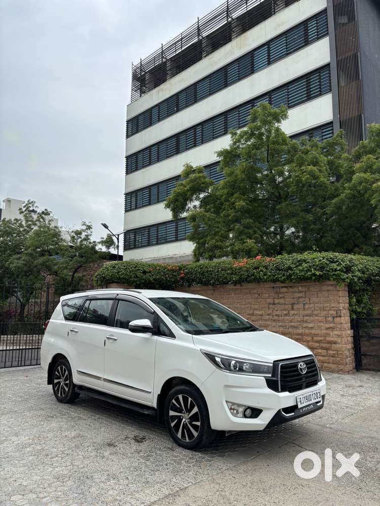 Toyota Innova Crysta Zx 2.4 Diesel 7 Seater, 2024, Diesel