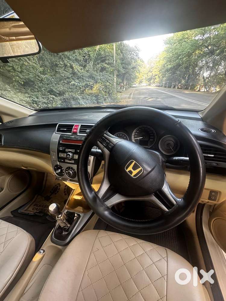 Honda City 1.5 V Cvt I-vtec Mt, 2013, Cng & Hybrids