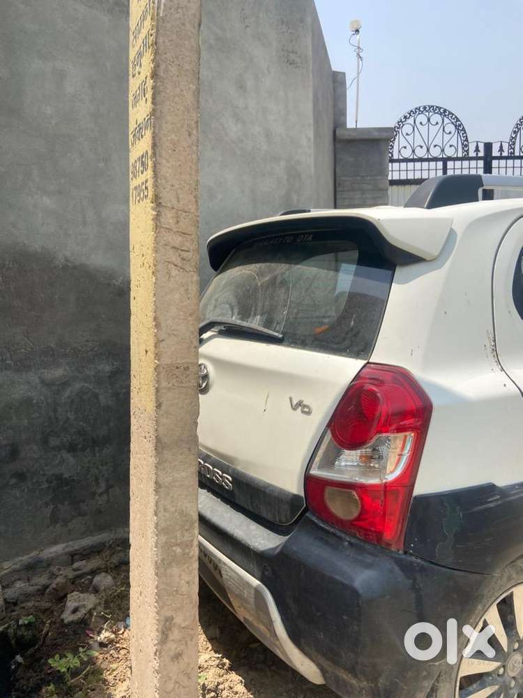 Toyota Etios Cross 2015 Diesel Good Condition