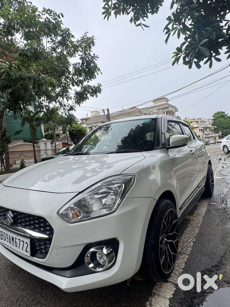 Maruti Suzuki Swift, 2023, Petrol