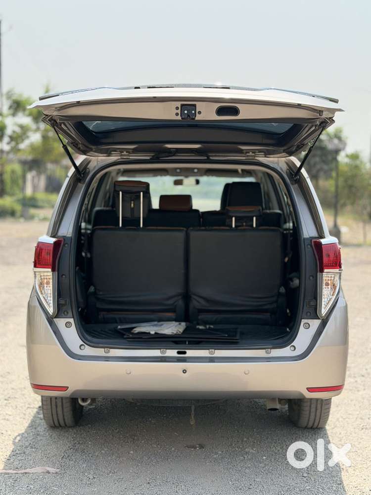 Toyota Innova Crysta 2.8 Gx At, 2016, Diesel