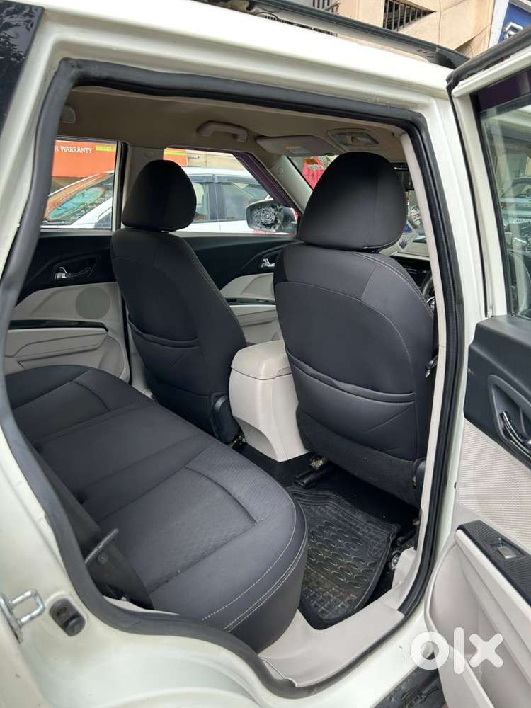 Mahindra Xuv300 W8 Diesel, 2019, Diesel