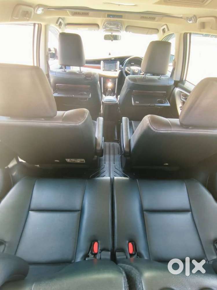 Toyota Innova Crysta Zx 2.4 Diesel 7 Seater, 2025, Diesel