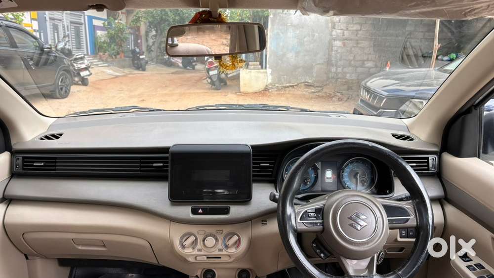 Maruti Ertiga 2022 Variant