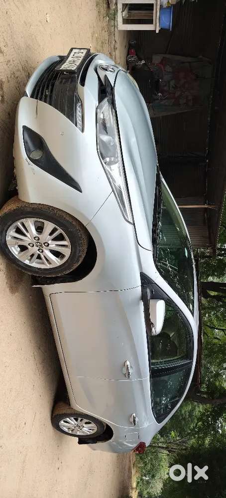 Toyota Yaris Ativ 2018