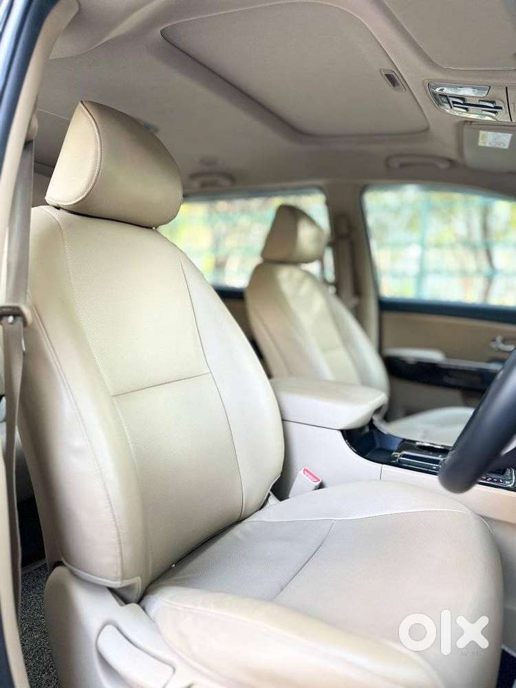 Kia Carnival Prestige, 2021, Diesel