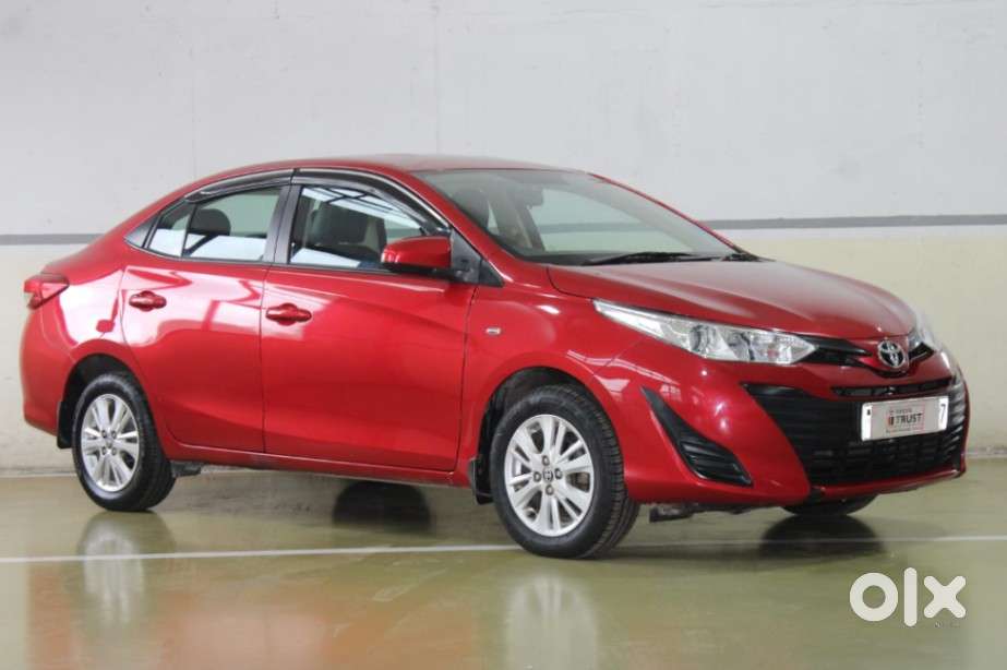 Toyota Yaris J Cvt, 2020, Petrol
