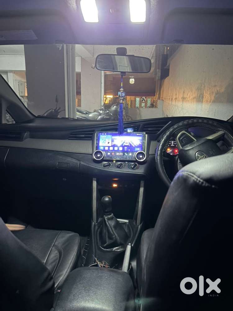 Toyota Innova Crysta 2017