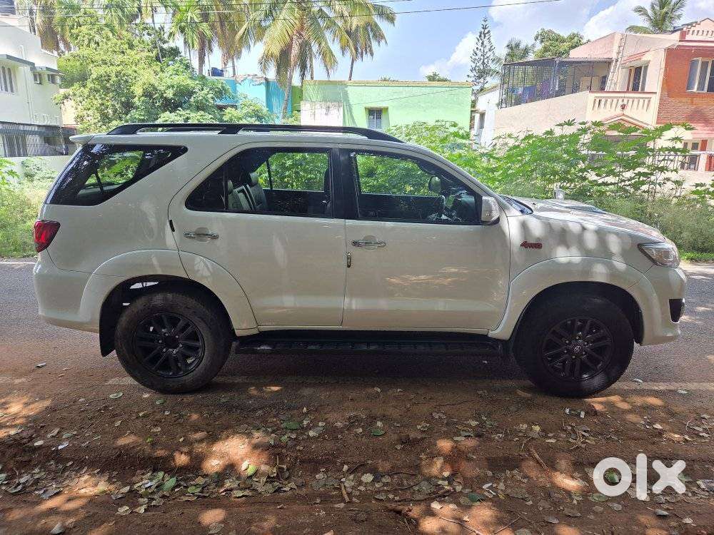 Toyota Fortuner 3.0 4x4 Manual, 2015, Diesel