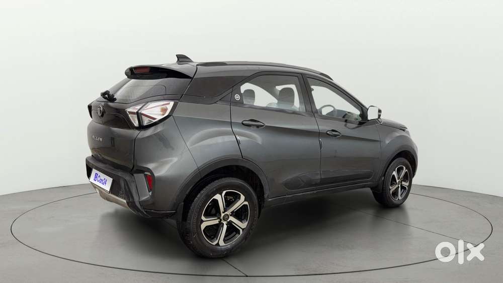 Tata Nexon 1.2 Revotron Xza Plus, 2023, Petrol
