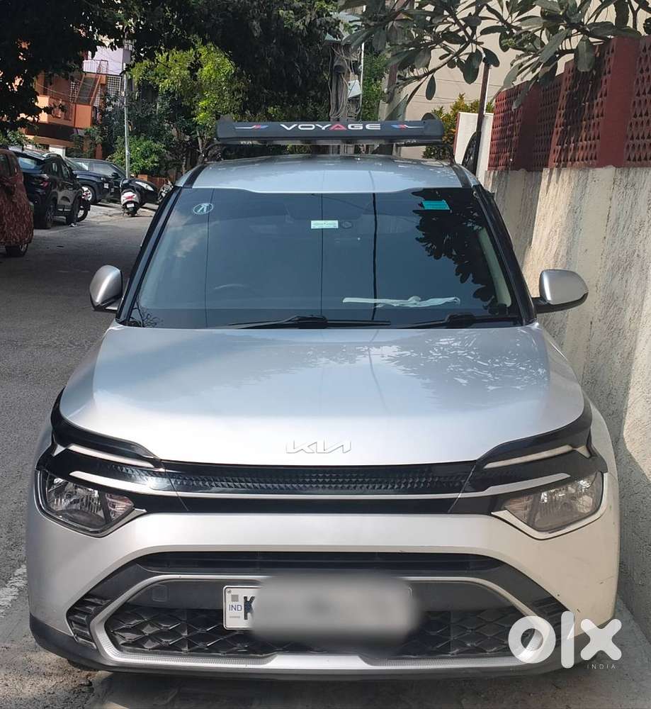 Kia Carens Prestige 2023
