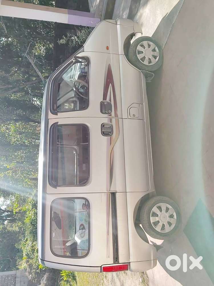 Maruti Suzuki Eeco 2011