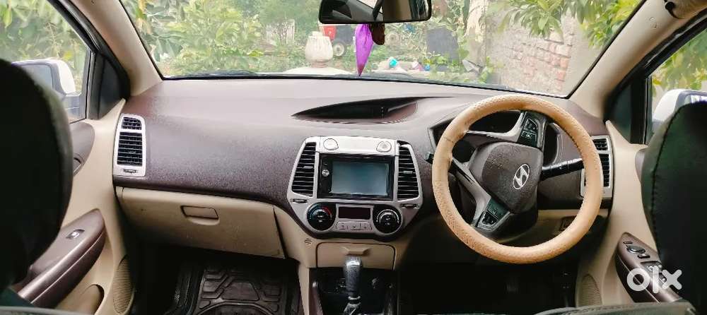  Hyundai I20 Sportz Diesel For Sale 

 Model Year: 2010
