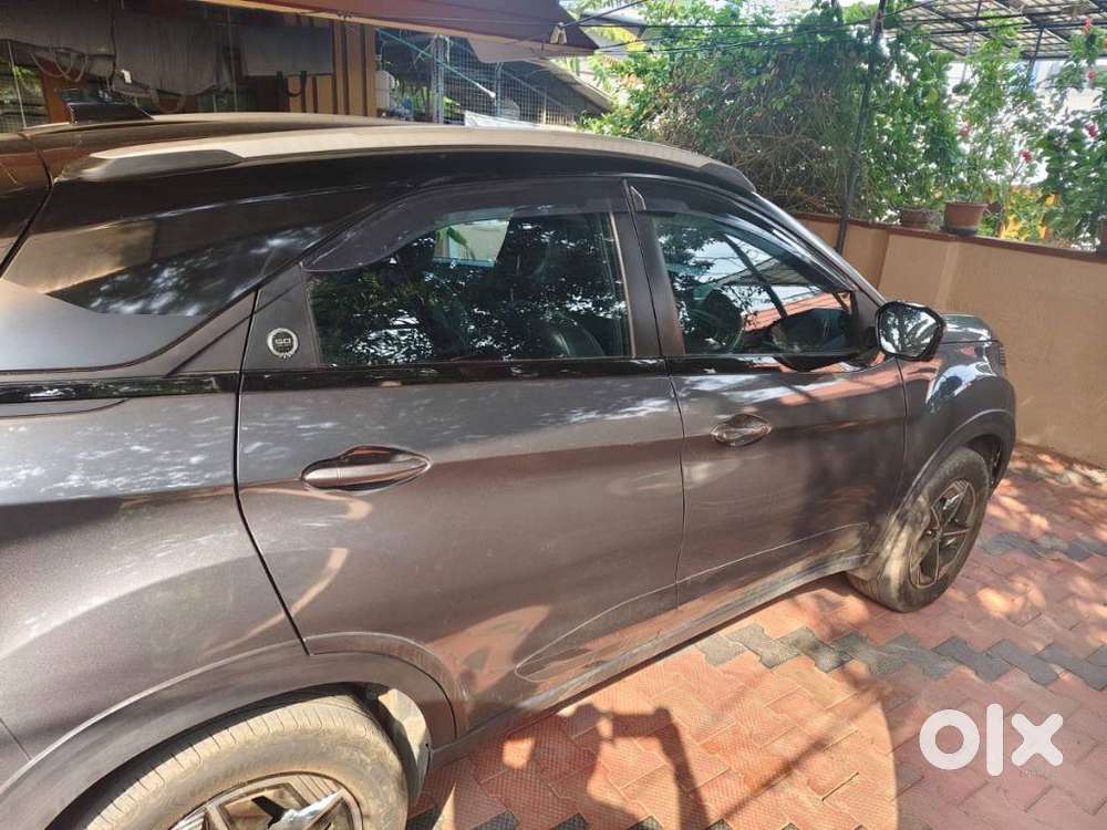 Tata Nexon 1.2 Revotron Xz Plus Premium Dual Tone, 2024, Petrol