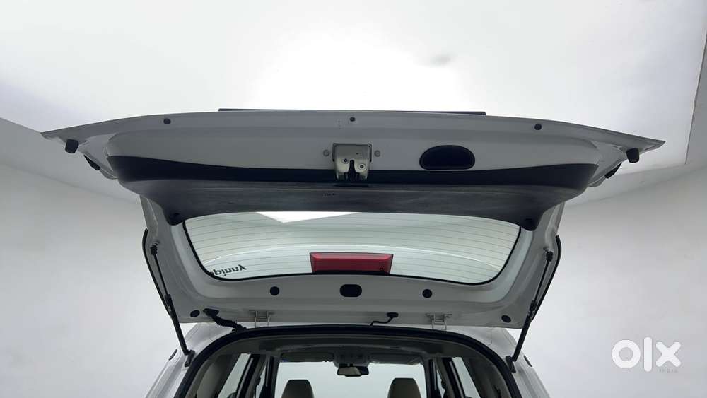 Kia Carens 1.4 Luxury Plus 6 Str, 2022, Petrol