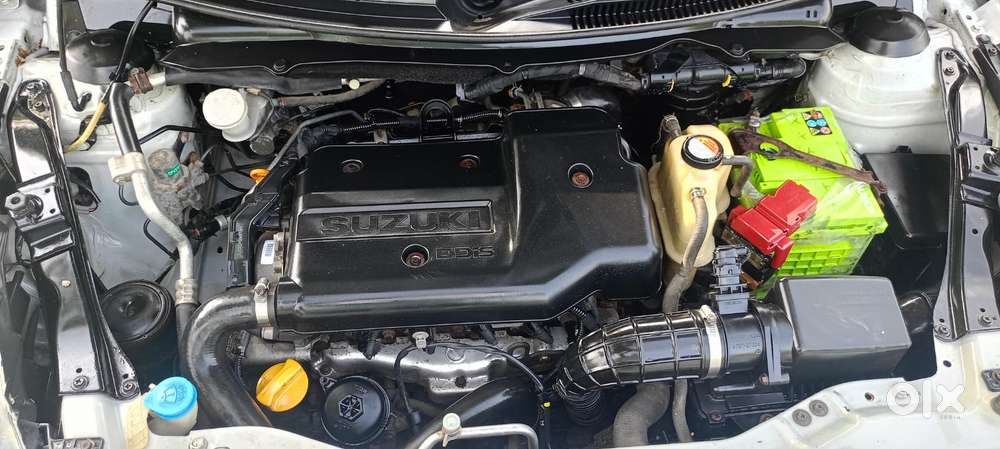 Maruti Suzuki Swift Dzire Vdi Optional, 2013, Diesel