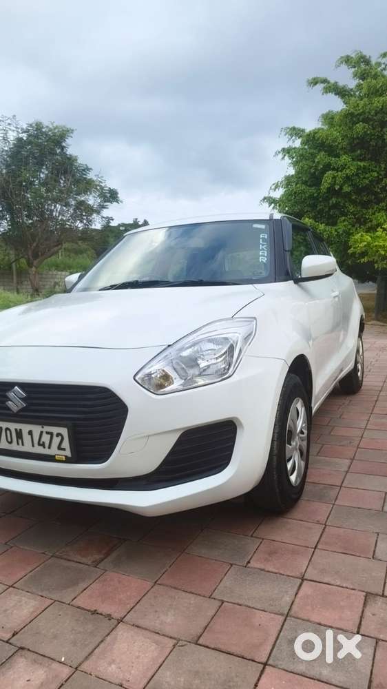 Maruti Suzuki Swift Vxi 1.2 Abs Bs-iv, 2019, Petrol