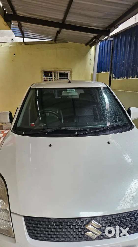 Maruti Suzuki Swift 2010 Petrol 39000 Km Driven