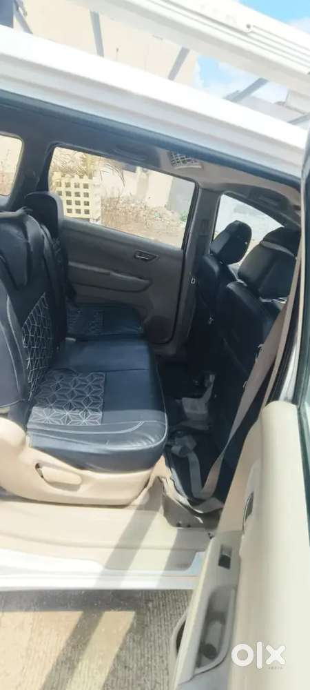 Maruti Suzuki Ertiga 2014