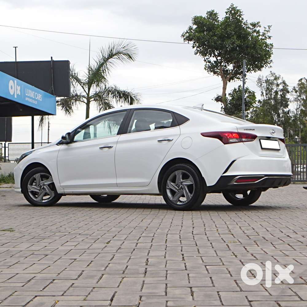 Hyundai Verna 1.5 Sx Diesel Mt, 2022, Diesel