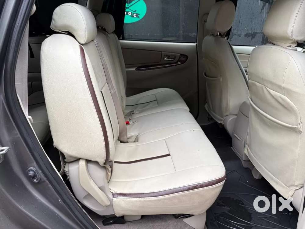 Toyota Innova 2.5 Vx 8 Str Bsiv, 2012, Diesel