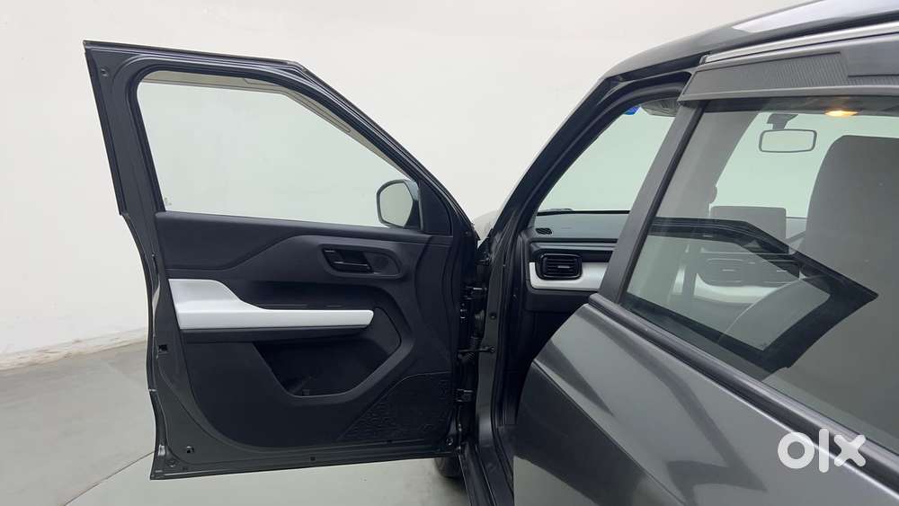 Tata Punch Pure, 2022, Petrol