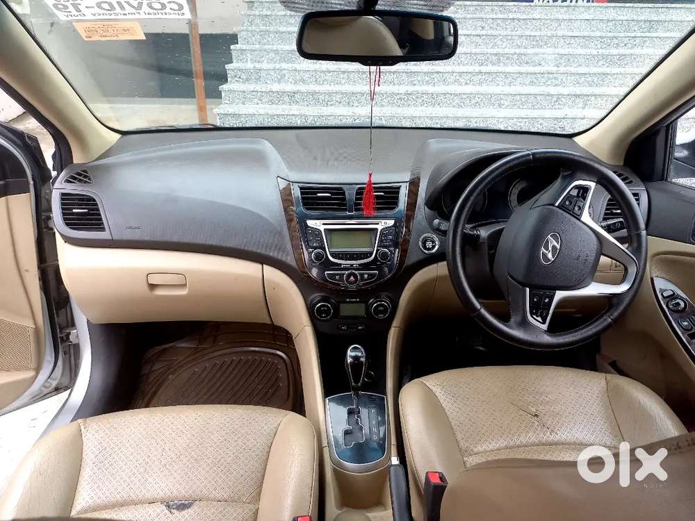Hyundai Fluidic Non Evident Six Airbag