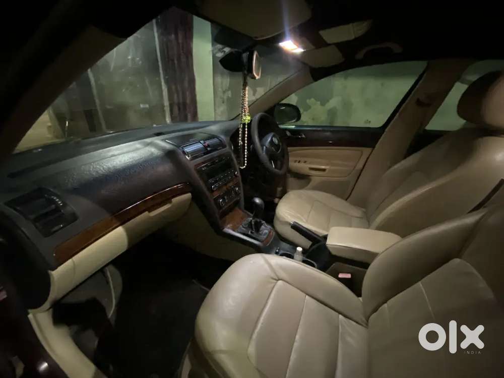 Skoda Laura 2012 Diesel 185000 Km Driven