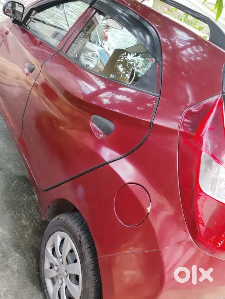 Hyundai Eon Magna Petrol Manual 2012 Variant
