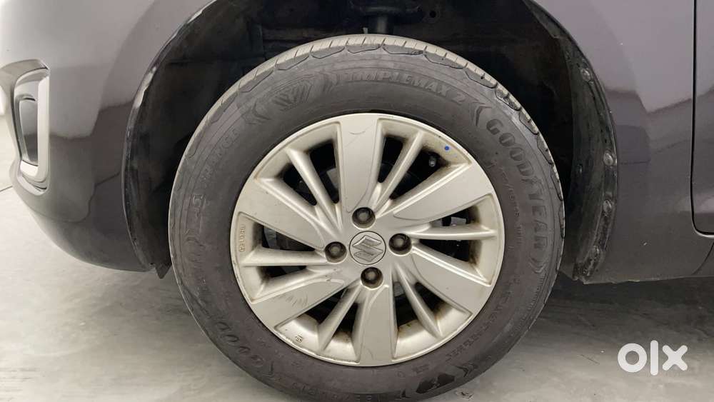 Maruti Suzuki Swift 1.3 Zxi, 2015, Petrol