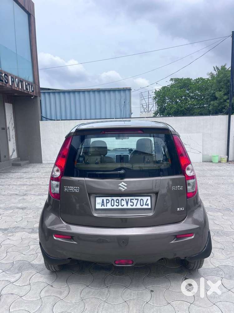 Maruti Suzuki Ritz Zxi Bs-iv, 2013, Petrol