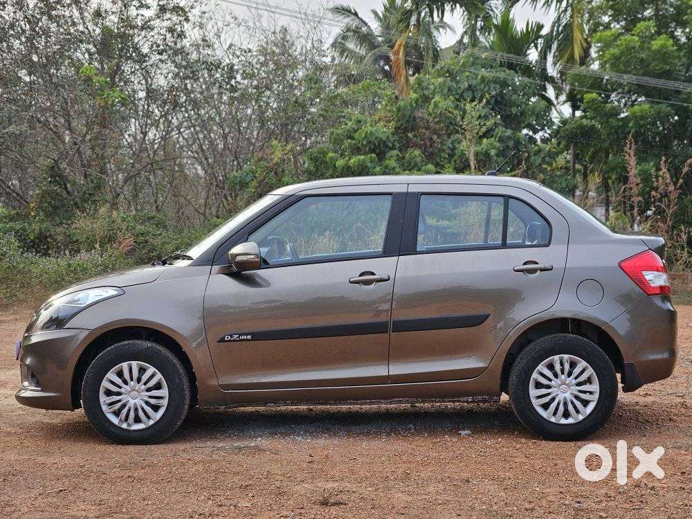 Maruti Suzuki Swift Dzire Amt Vxi, 2016, Petrol