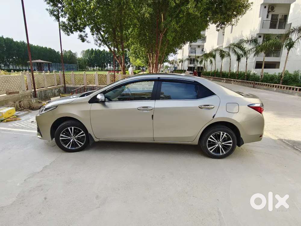 Top Model Toyota Corolla Altis 2019 Vl