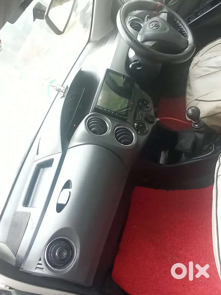 Toyota Etios Diesel 2014 Urgent Sell Jisko Lena Ohi Sms Kare