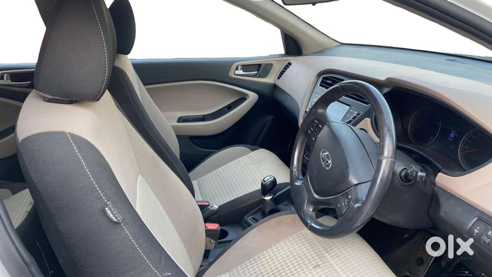 Hyundai Elite I20 Asta Option, 2019, Petrol