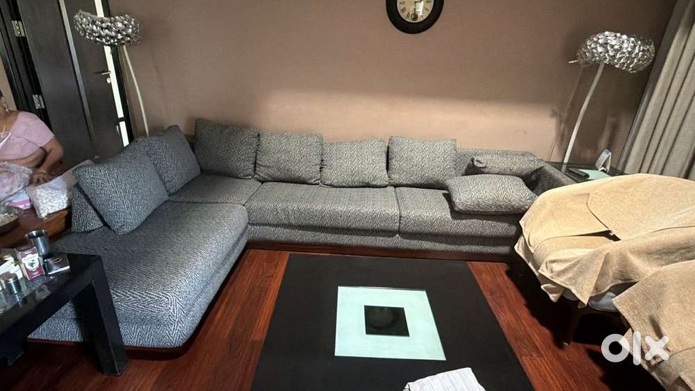 Cushioned sofa