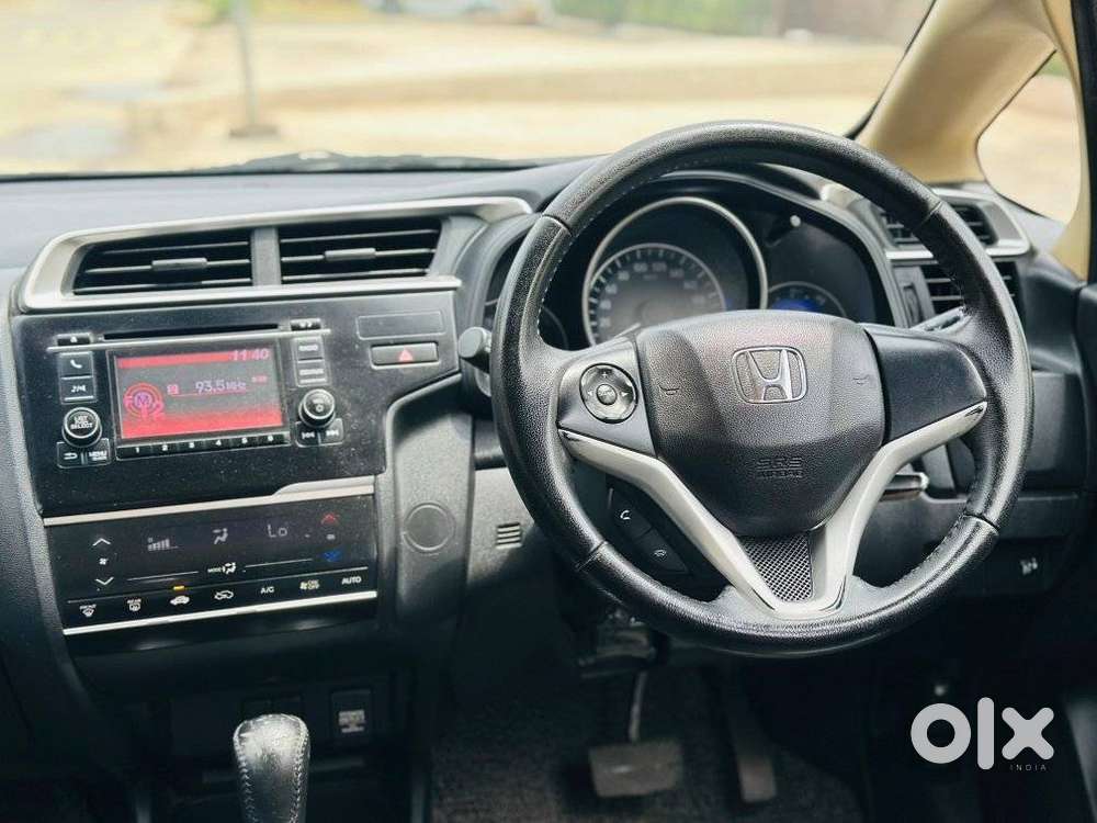 Honda Jazz V Cvt, 2018, Petrol