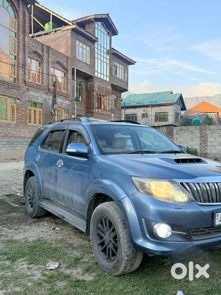 Fortuner 2012 4*4 Diesel Manual