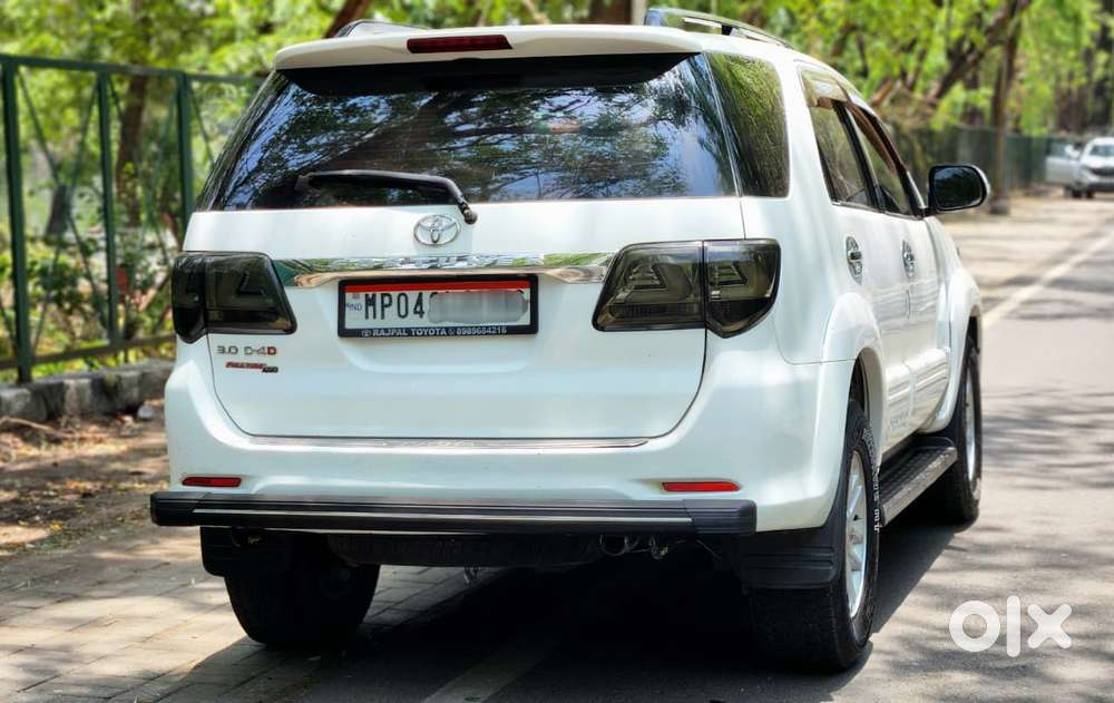 Toyota Fortuner 4x4 Mt, 2013