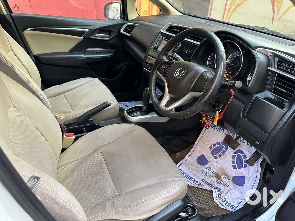 Honda Jazz V Automatic, 2017, Petrol