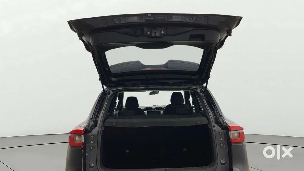 Nissan Magnite 1.0 Xv, 2022, Petrol