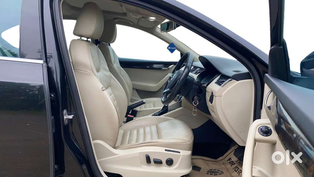 Skoda Octavia 1.8 Elegance Tsi At, 2014, Petrol