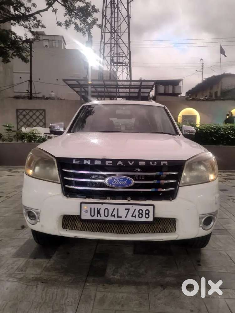 Ford Endeavour 2012 Diesel 3rd Owner