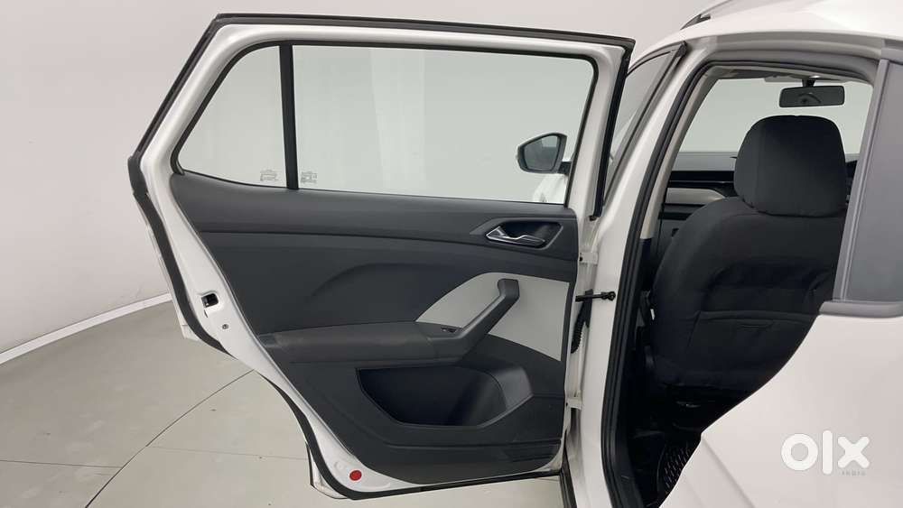 Skoda Kushaq 1.0 Tsi Ambition, 2023, Petrol