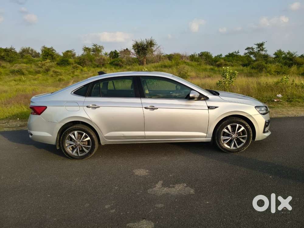 Skoda Slavia 1.0 Tsi Style At, 2023, Petrol