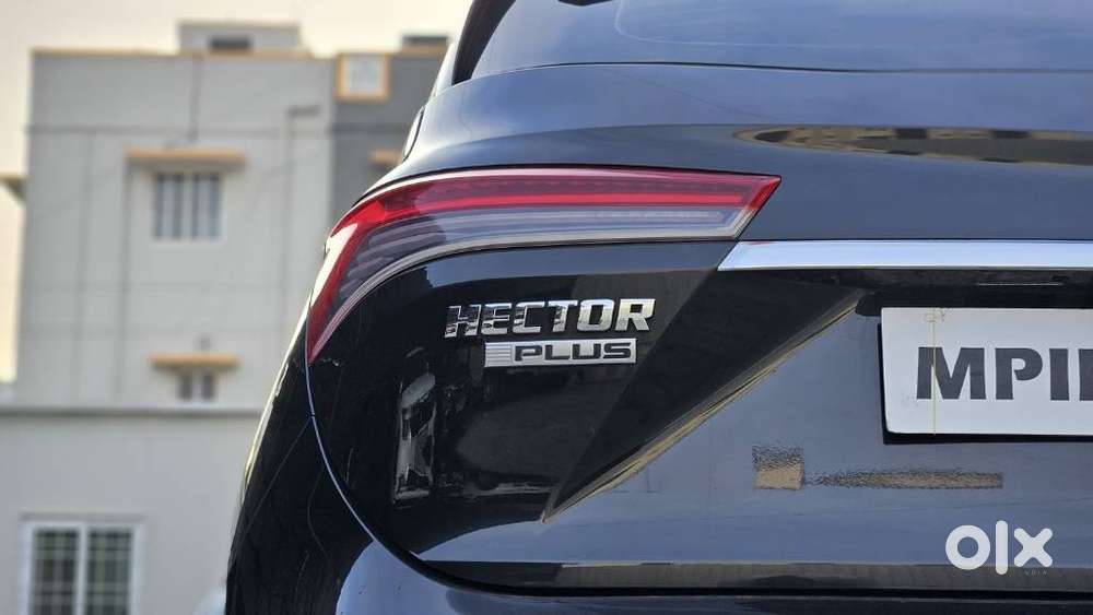 Mg Hector Plus Sharp Pro 1.5 Turbo Petrol 6 Str Dual Tone, 2020, Pet..